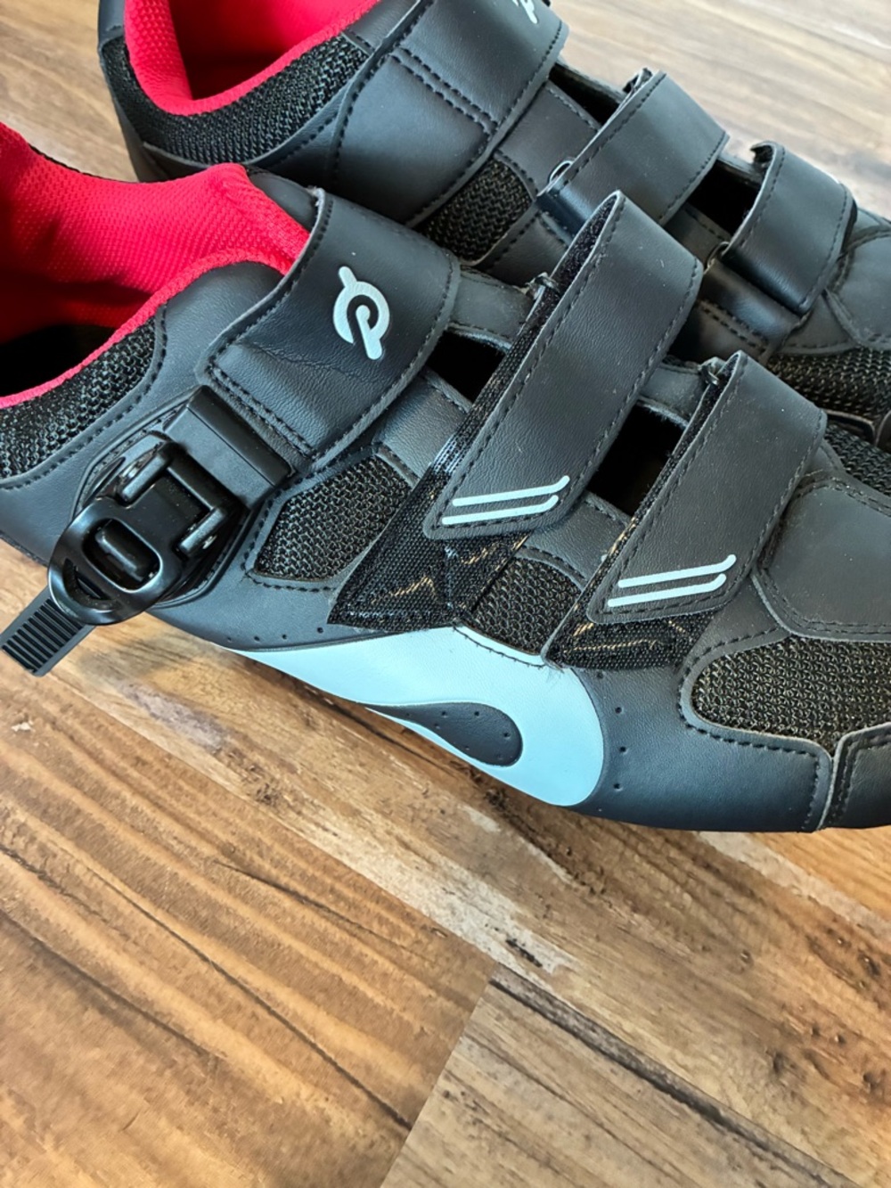 Peloton Men's 48 Cycling Shoes Black Red Accents Spin Bike Workout US size 13.5 - Picture 3 of 10